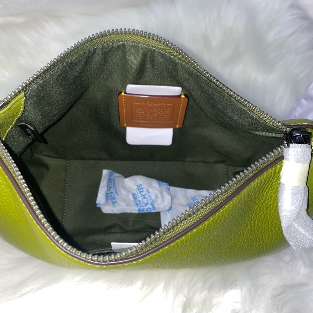 Coach 💚🩶💚 Kailey Shoulder Bag New - Picture 10 of 11